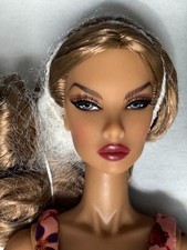 Integrity Toys Bombshell Beach Natalia Fatale NRFB