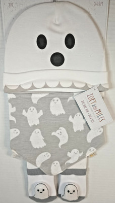 Zoey and Miles Infant Ghost Hat and Sock set on Card Size 0-12 months