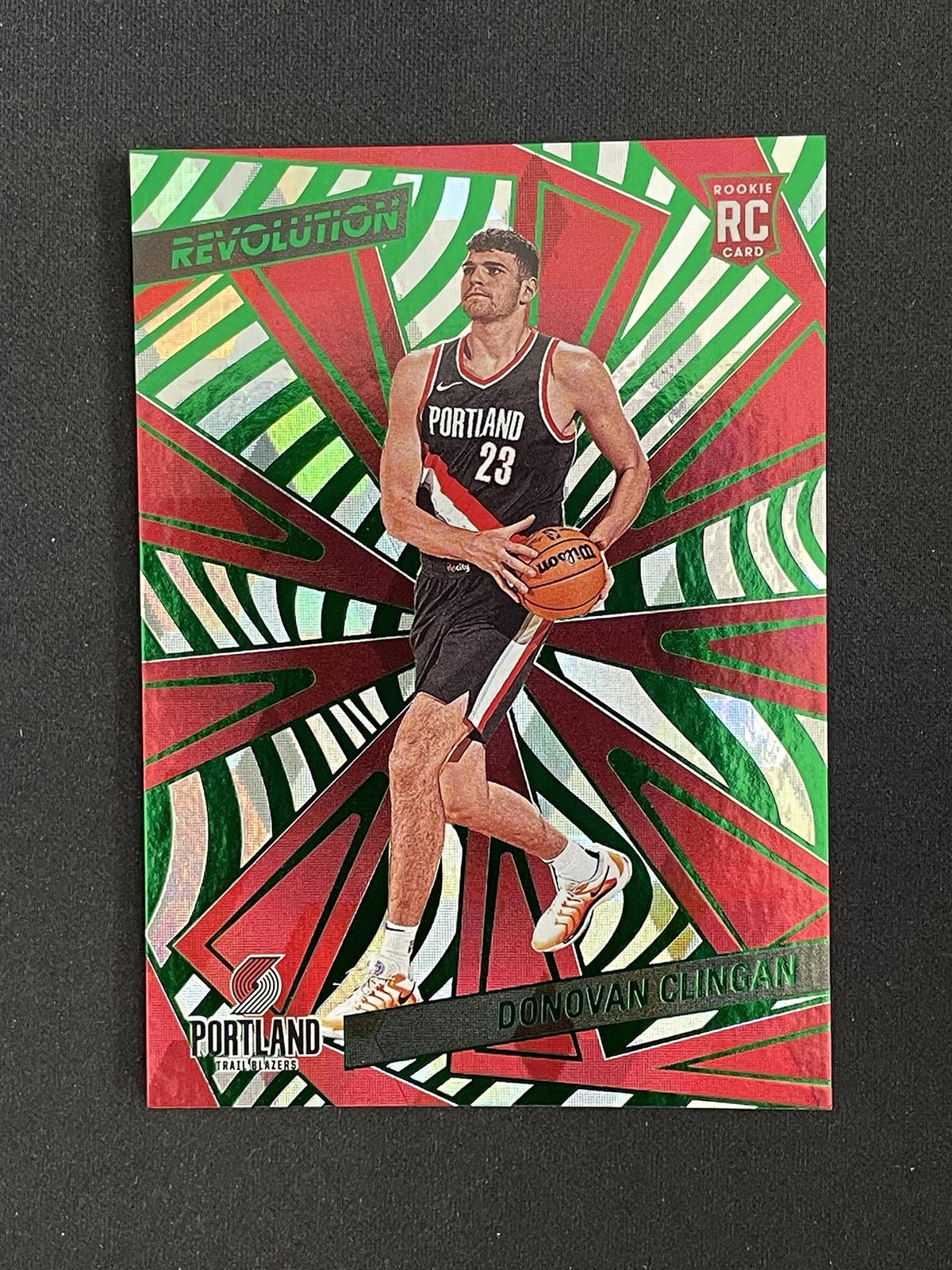 Donovan Clingan 2024-25 Panini Revolution Cubic 16/50 RC #108