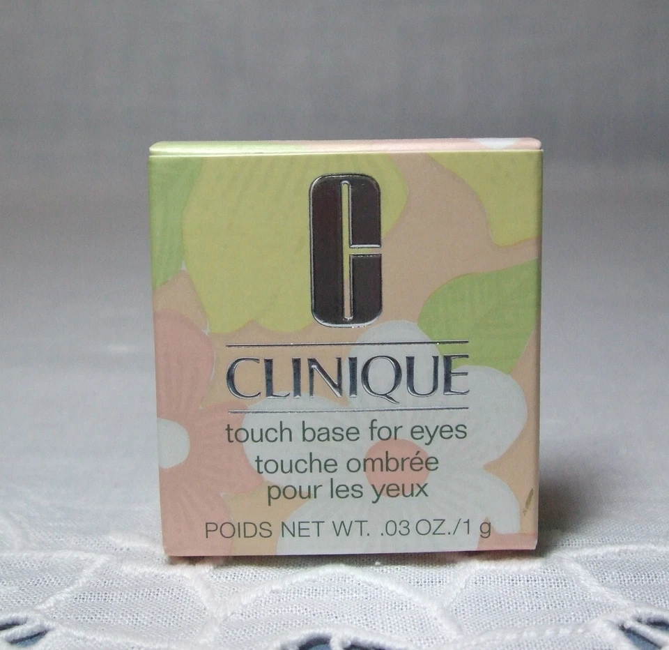 Clinique Touch Base for Eyes in Canvas Light Full Size New In Retail Box!! - Image 2 of 3