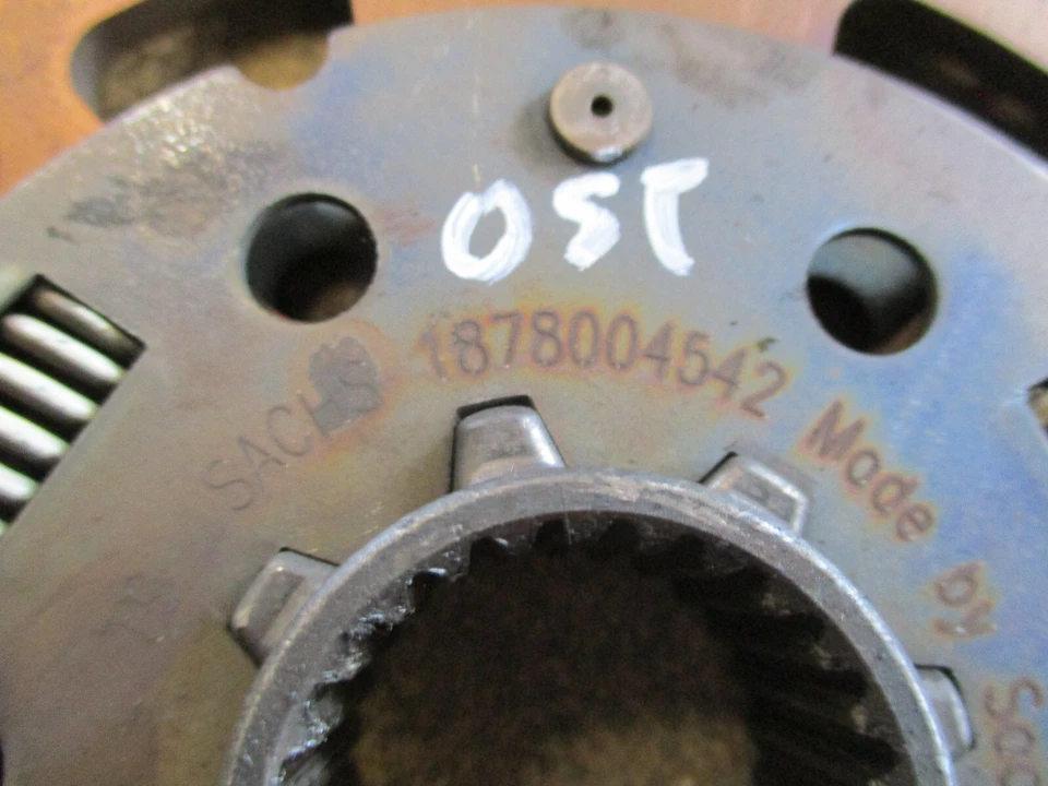 ZMS Schwungscheibe VW Tiguan 5N Schwungrad Kupplung SACHS 1878004542 3082001034 - Bild 3 von 4