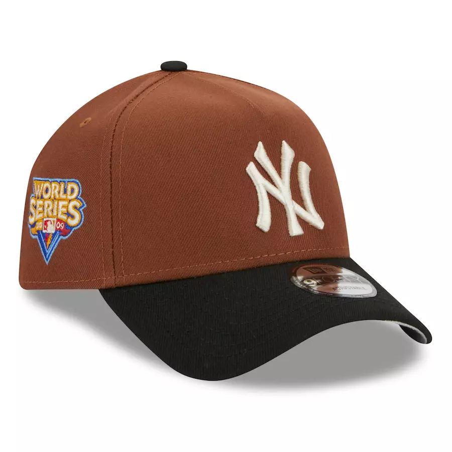 Brown top yankees hat