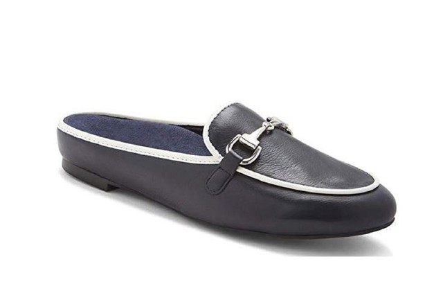 vionic leather moccasins