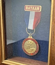 PHILIPPINES BOY SCOUT TROOP FRAMED BATAAN BATTLE SITES MARCH TRAIL MEDAL H344