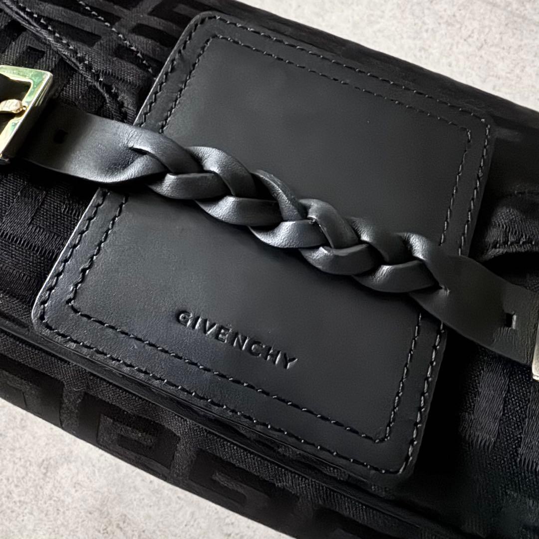 GIVENCHY Logo Pattern Leather Canvas Shoulder Bag… - image 17