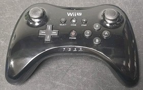 Nintendo Wii U 32GB Black Deluxe Console & Gamepad w/Pro Controller + Games