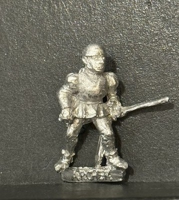Citadel Bretonnian Archer Warhammer Vintage Fantasy Metal