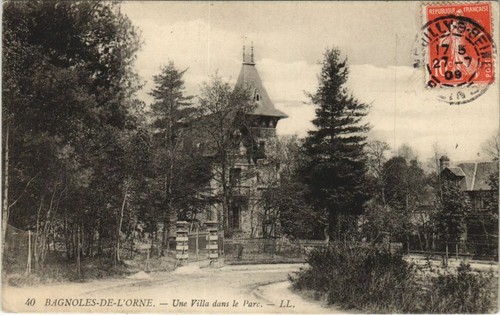 Carte Postale Ancienne 61 Orne – Bagnoles-de-l'Orne 1906, Source Ferrugineuse Des Fées, Animée, Voyageée