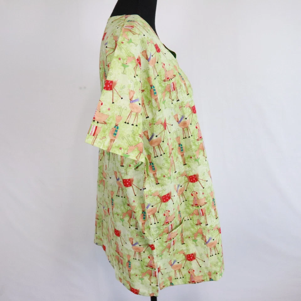 Blusa Médica Cisne Blanco Mujer Mediana Navidad Vacaciones Reno Uniforme Foto 3 de 4