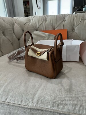 NIB HERMÈS Gold Clemence GHW Mini Lindy 20 Shoulder bag w/ Receipt