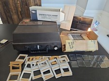 GAF 1680 SLIDE PROJECTOR WITH ACCESSORIES SAWYER STACK LOADER LARGE LOT OF SLIDE
