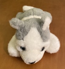 The Bearington Collection Gray and White Beanbag Husky Dog Wolf Plush 8"