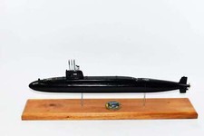 USS George Washington Carver SSBN-656 Submarine Model (Black Hull),Scale