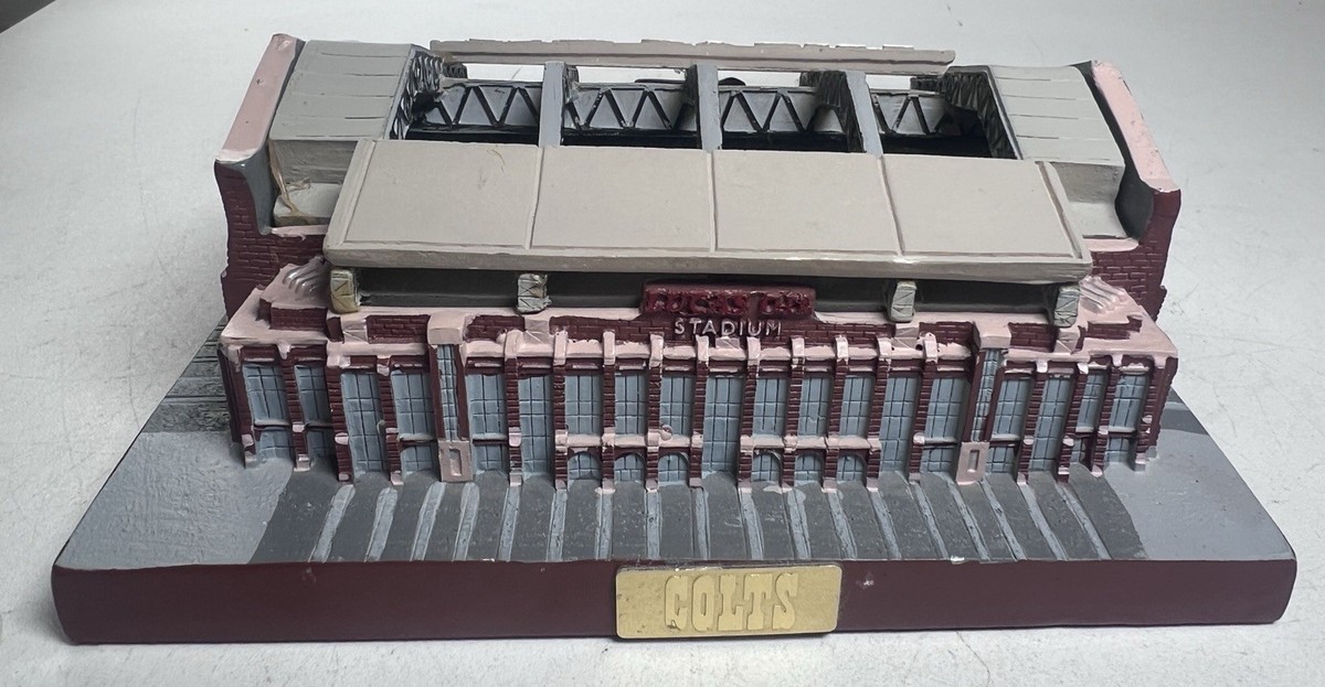Indianapolis Colts Lucas Oil Stadium Mini Replica Huntington 5.75