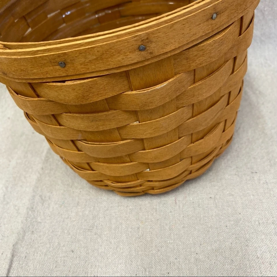 1995 LONGABERGER Classic Tall Medium Fruit Basket w/ Protector - Image 4 of 4