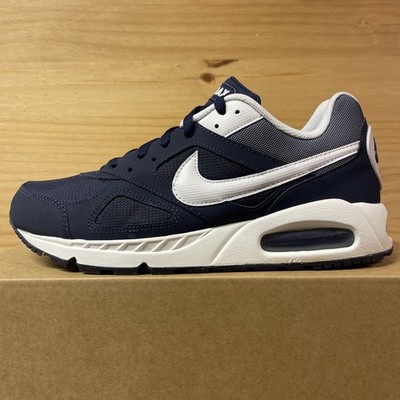 Nike Herren blau und weiß Air Max IVO Turnschuhe UK 9 #A96