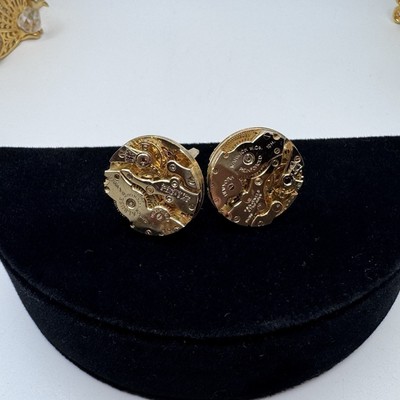 Pair of Watch Movement Gold Coloured Cufflinks Cuff Links Albuse