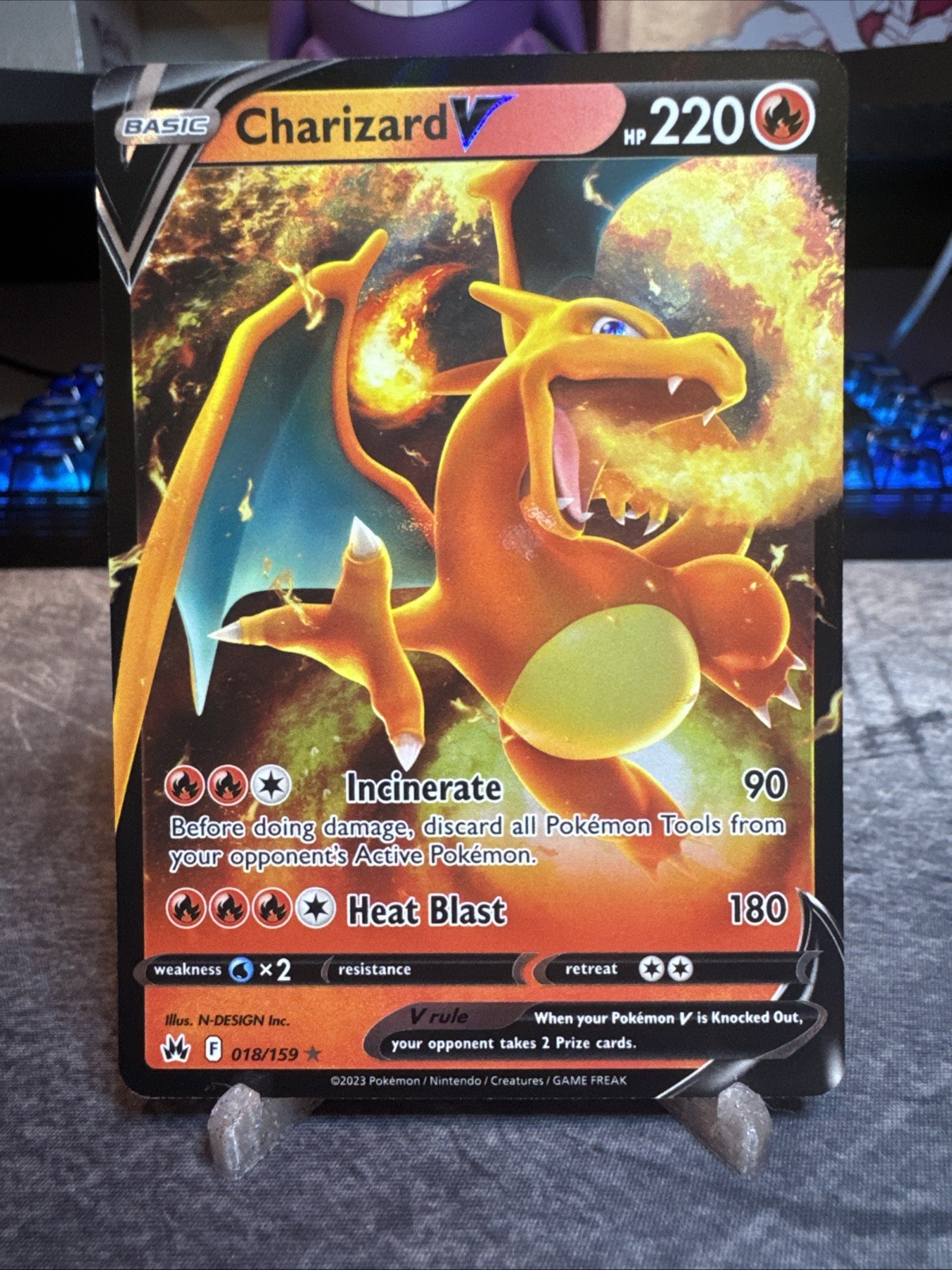 Pokémon TCG Charizard V 018/159 Ultra Rare Crown Zenith MINT