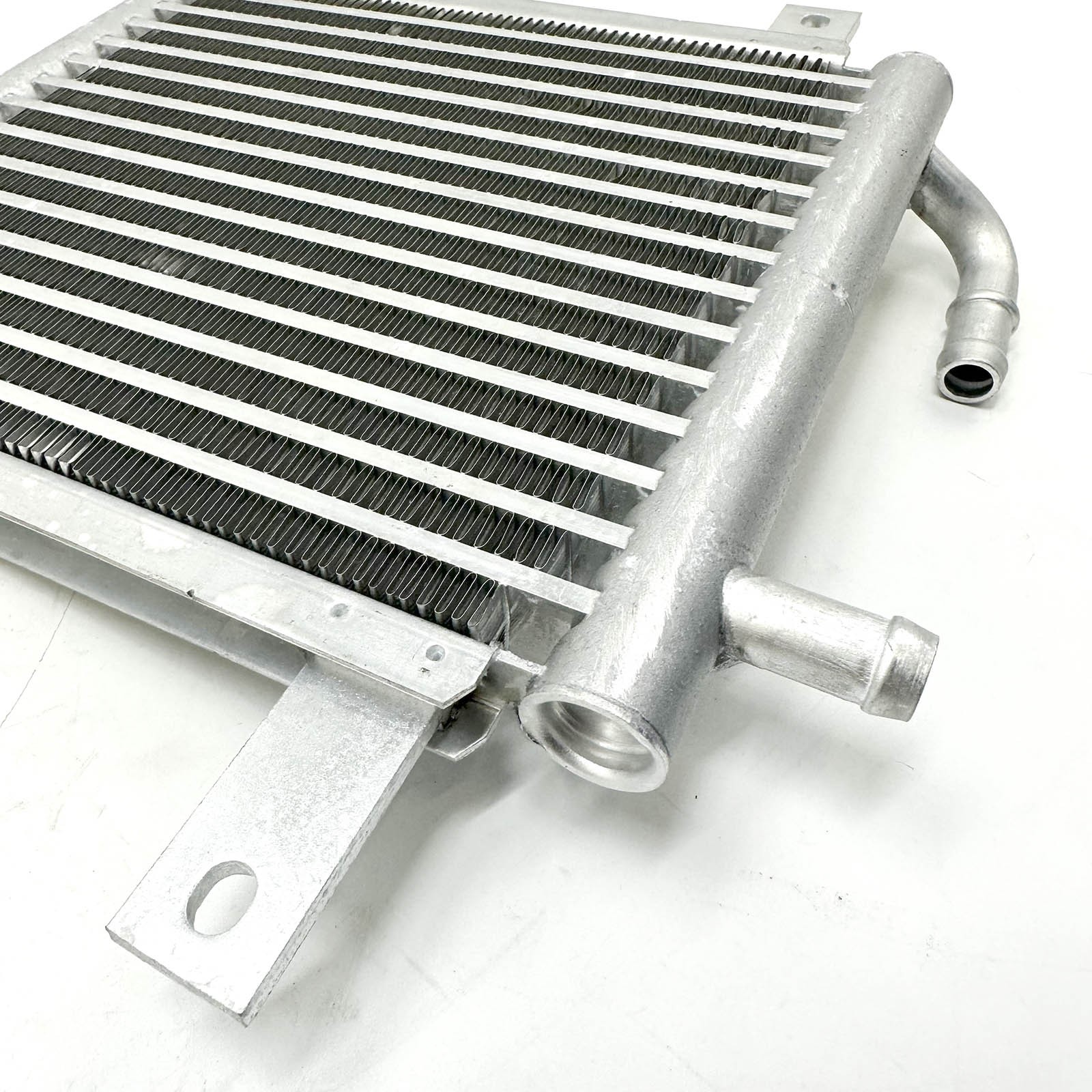New Power Steering Cooler for 2008-2015 AUDI R8 AWD 4.2L 5.2L 420422886