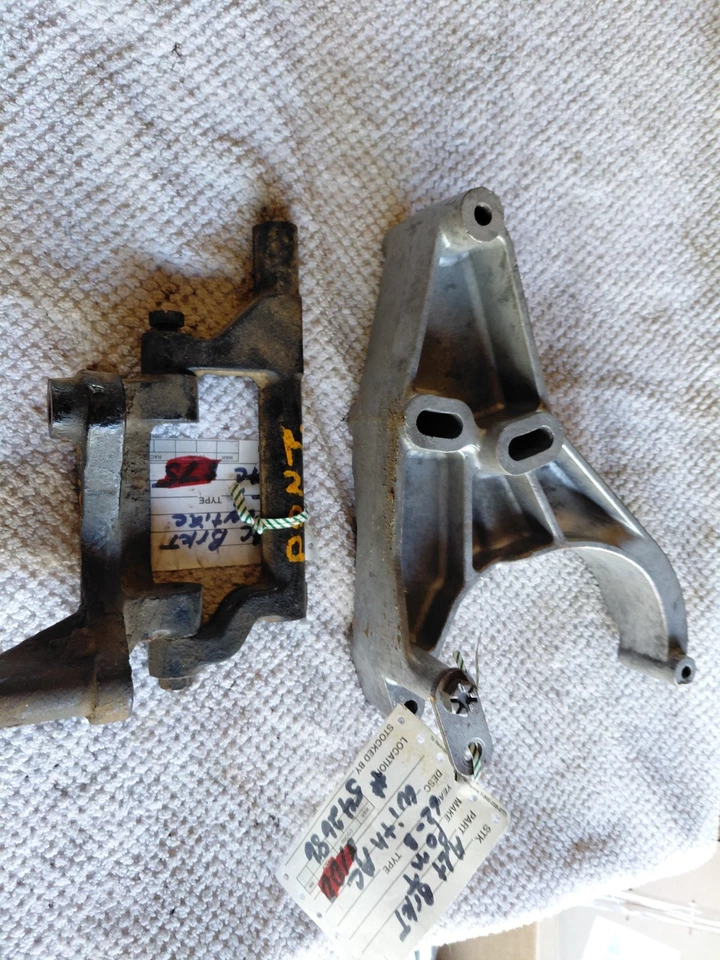 Кронштейны компрессора переменного тока 1965 Pontiac GTO Bonneville Grand Prix 350 400 455 - Изображение 2 из 2
