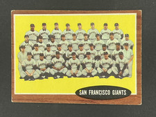 1962 Topps San Francisco Giants team card #226