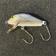 Rapala Rebel Hump  Crankbait Lure Silver Black.         #14  