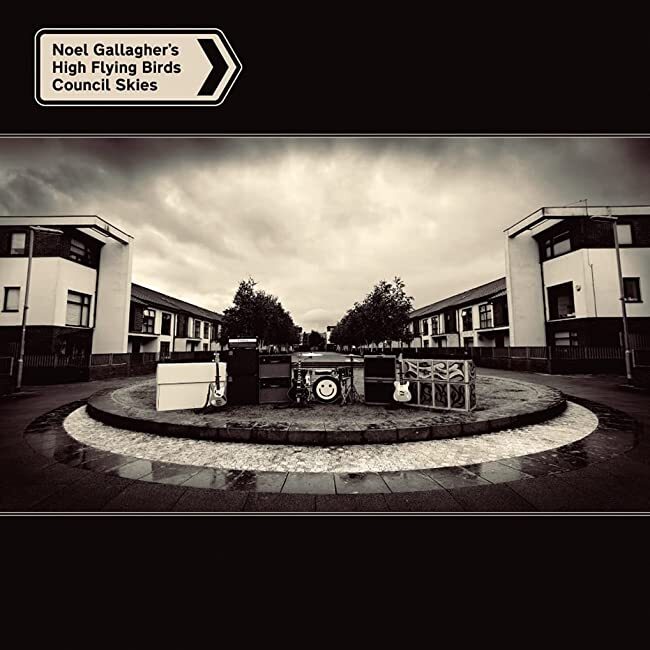 Noel Gallagher Council Skies 別アートワーク CD 81Lkj88jVkL._UF1000,1000_QL80_.jpg