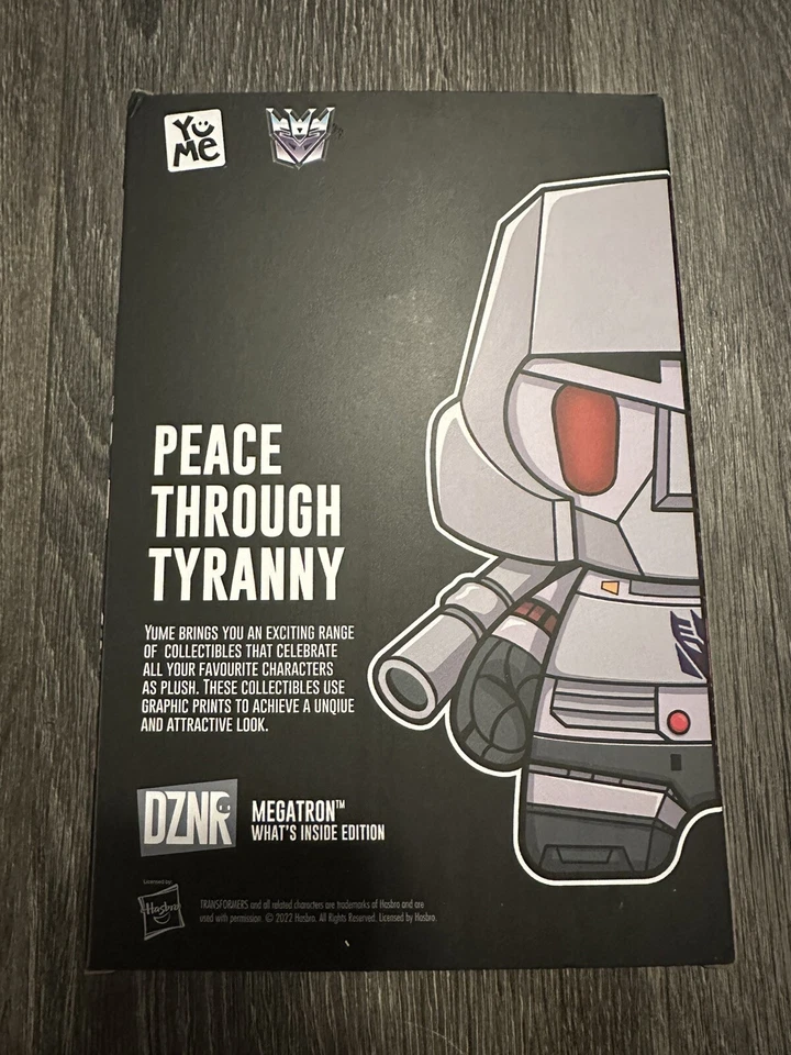 Peluche DZNR Transformers Megatron Yume What’s Inside Edition #03 Foto 3 de 4