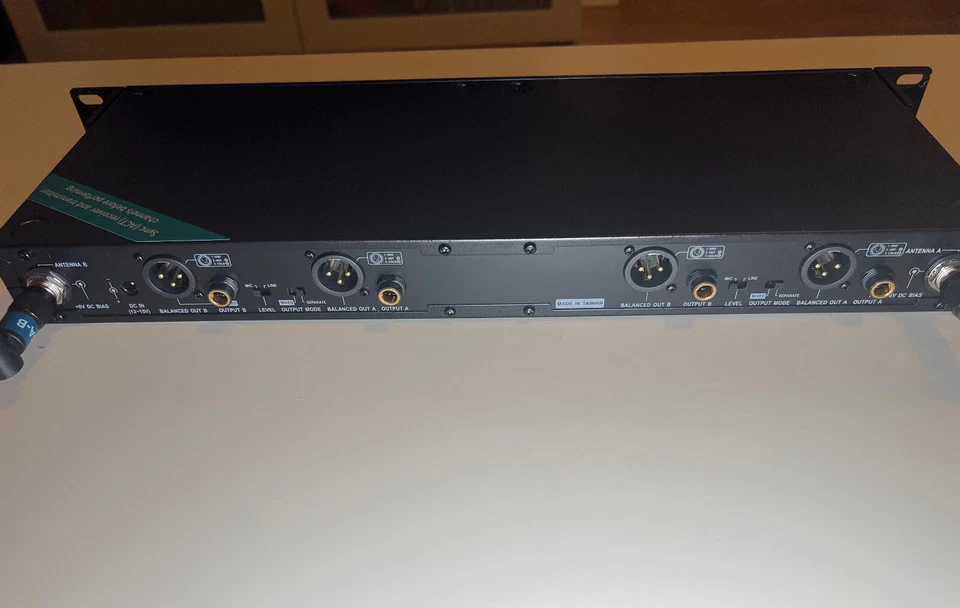MiPro ACT-314 Diversity Quad Channel Receiver (NEW) - Image 3 of 4