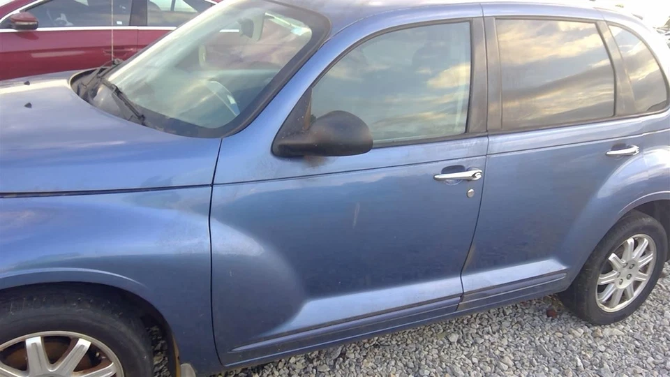 Used Automatic Transmission Shift Lever Assembly fits: 2007 Chrysler Pt cruiser - Image 3 of 4