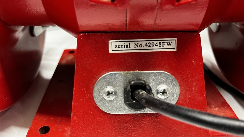 TBC Bench Grinder – 3/4 HP 110V 60Hz Dual Wheel 6” Heavy Duty Grinding Machine - Image 4 of 4