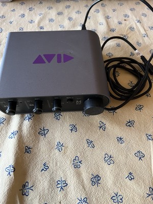 AVID Mbox Mini USB Audio Computer Recording Interface 2 In 2 Out