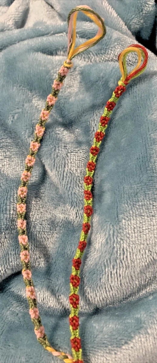 Daisy chain friendship bracelet sale