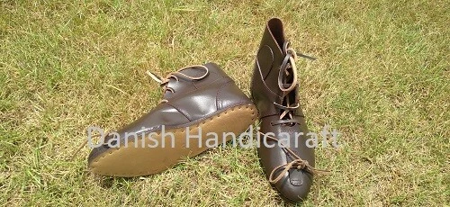 Handmade medieval boots Historical footwear replica Middle Ages leather boots - Image 4 of 4