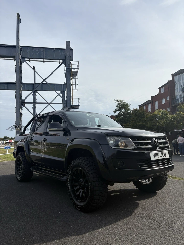 Volkswagen Amarok 2.0 Tdi HIGHLINE 4MOTION Black Manual Diesel 2012 - Image 3 of 4