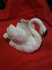 cache pot Jardinière Cygne en céramique de Vallauris Delphin Massier majolica