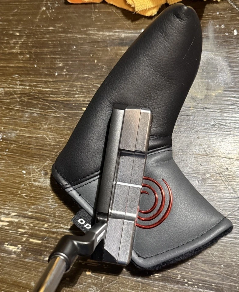 Putter Odyssey Tri-Hot 5K Two 35" Excelente -Pistola 1.0 SuperStroke - H/C Foto 3 de 4