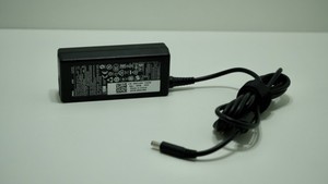 Original Dell 65W Laptop Ladegerät LA65NS2-01 PA-12 Familie 7,4mm Big Tip Adapter