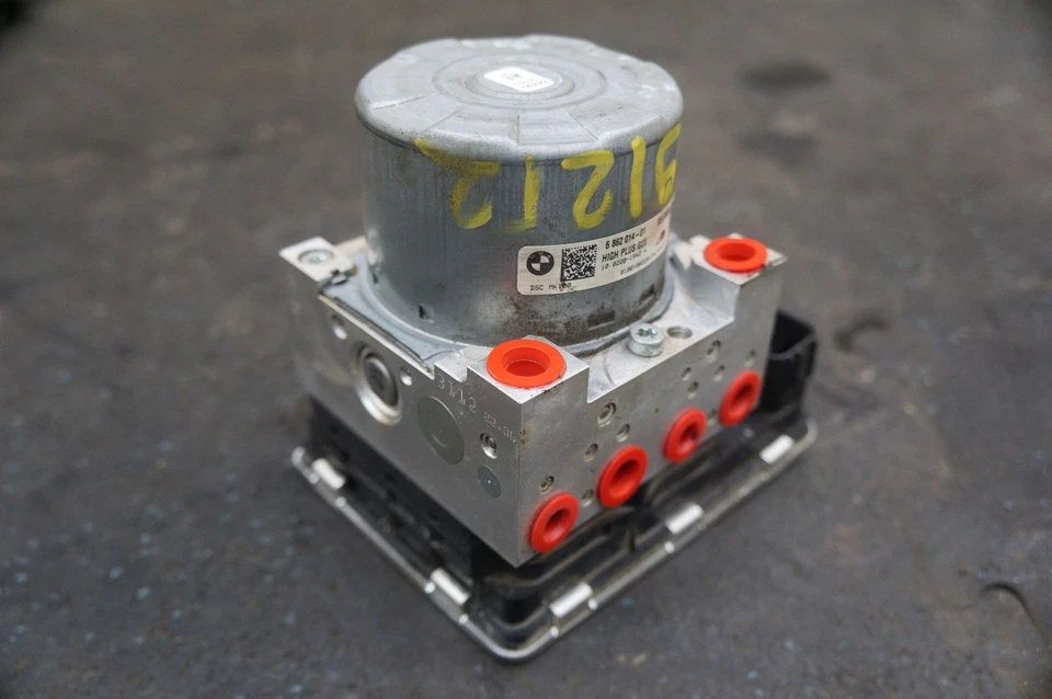 Módulo de bomba de freno ABS 6862014 89541WAA12 OEM Toyota Supra 2020 Foto 4 de 4