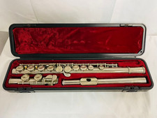 Yamaha YFL-211 Flute Silver Plated Student Model w/ Case Scratches Made in Japan