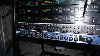 Samson SM10 - 10 Channel 19'' Rack Mount Line Mixer