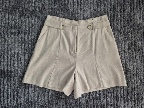 Portmans Linen Shorts Size 12 Natural/cream As New