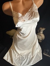 Vtg SILKY NYLON Lace Dress slip Nightgown Shimmery Frilly SLIP Lingerie