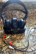 Rocketfish Headphones Digital Wireless Stereo RF-WHP01 Complete Over Ear