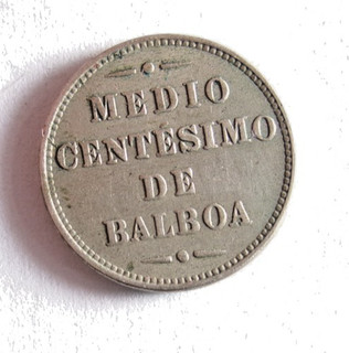 1907 PANAMA 1/2 CENTESIMO Low Mintage Hard to Find Coin Lot S12