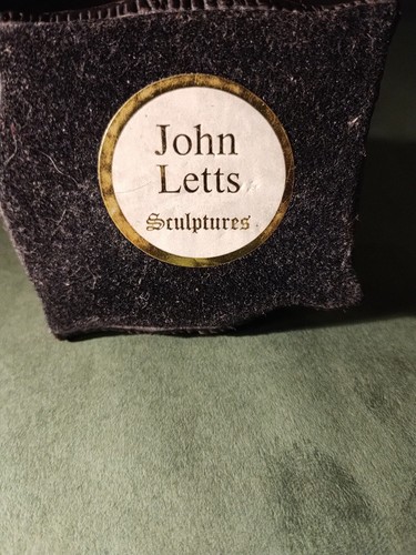 John Letts Bronzeskulptur einer Gitarre spielenden Frau Top Weihnachtsgeschenk - Bild 4 von 5