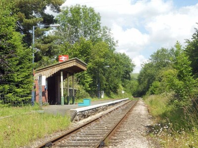 Photo 6x4 Crowd waiting for the 12:02 Llangunllo Three people were actual c2011