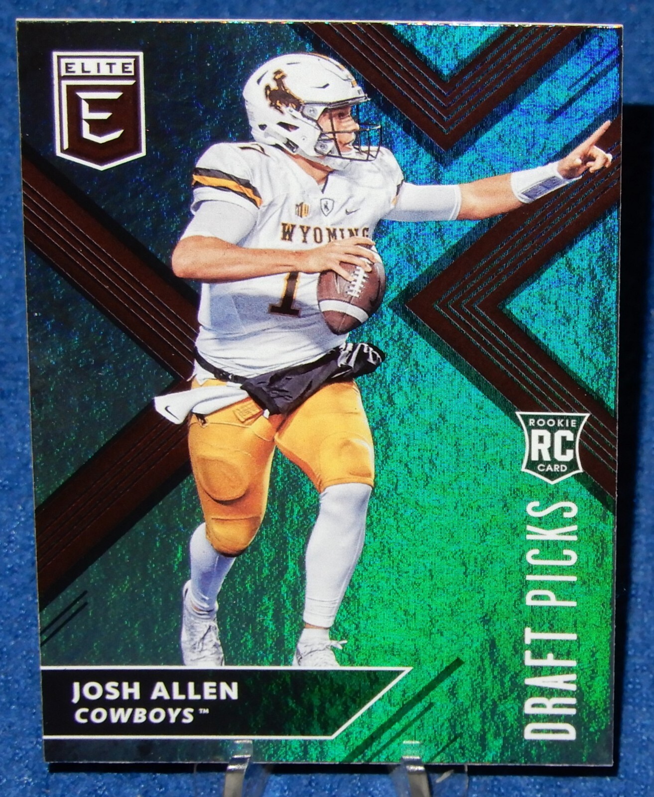 2018 Panini Elite Draft Picks  * Josh Allen  Rookie  #103  White Jersey Version