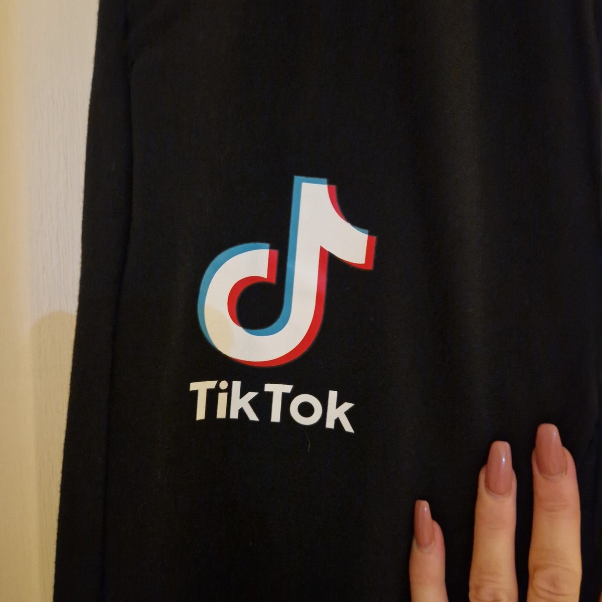 Tik Tok Merchandise Girls Jogging Bottoms Size Xs UK