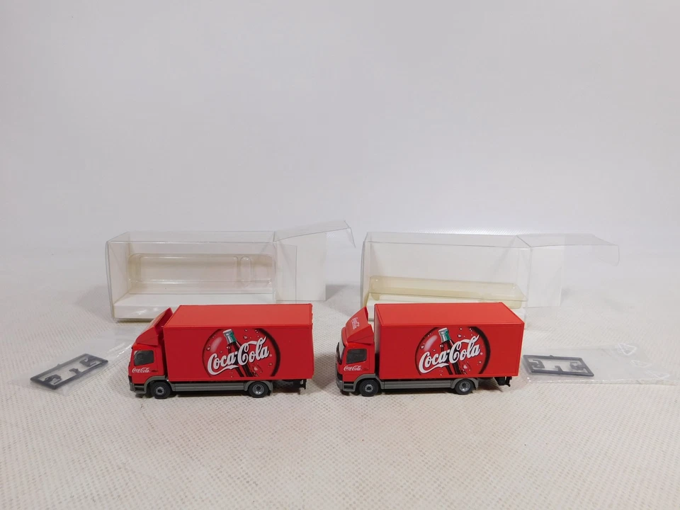 Wiking 1:87 H0 2x Modello Pubblicitario Camion MB Coca-Cola Sg / Mint + Box # - Immagine 2 di 4